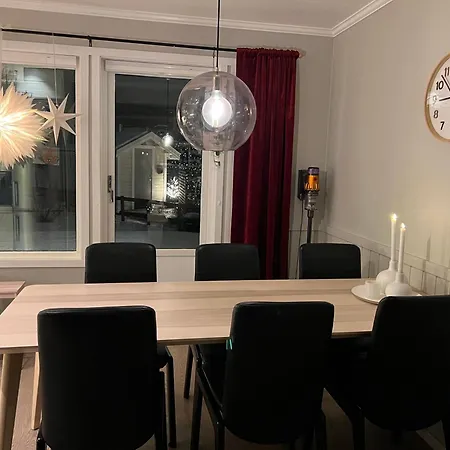 فيلة Traditional Norwegian Christmas